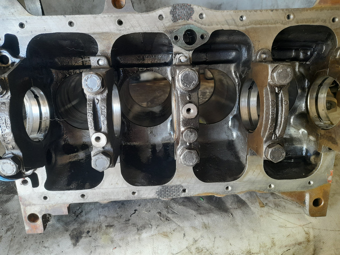 PORSCHE 924 2.0 Turbo Bloque 046103021A primera sobre medida 86.75
