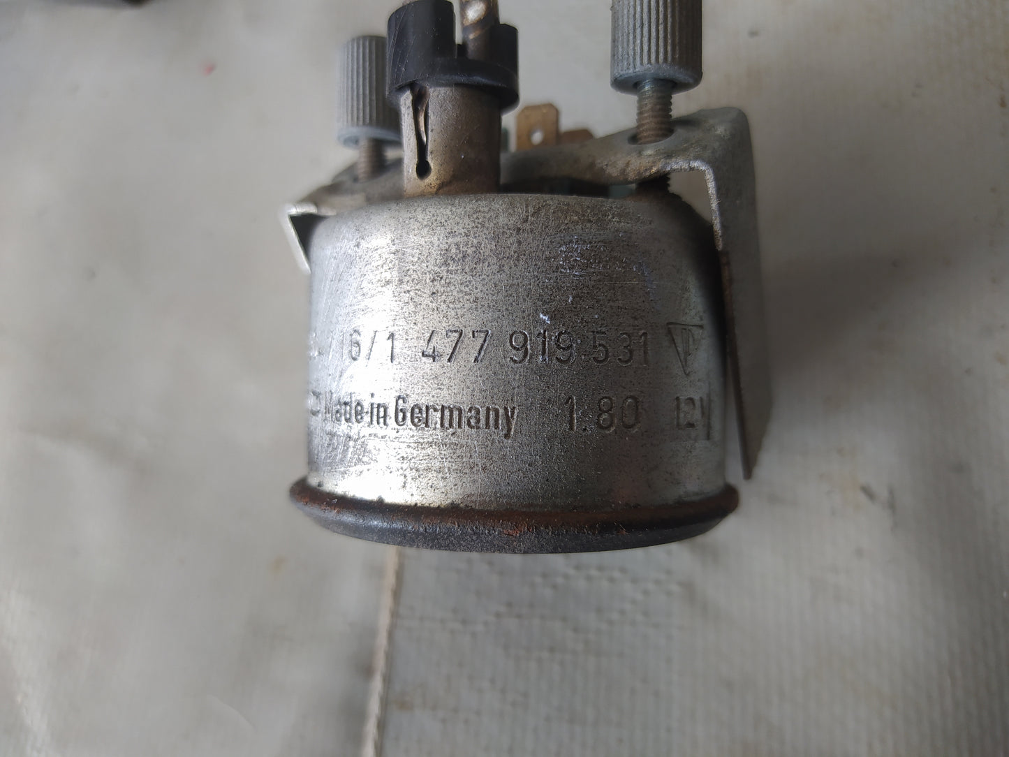 Porsche 924 voltimetro ref 477 919 531 477919531