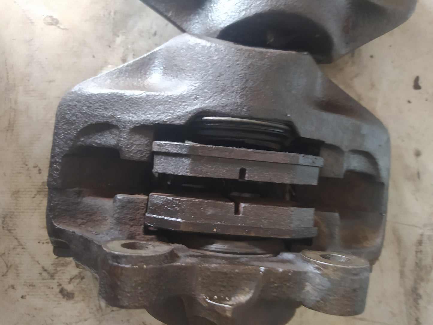BMW E21 PINZAS DELANTERAS Y DISCOS MACIZOS PARA BMW E21 34111150253 34111150254