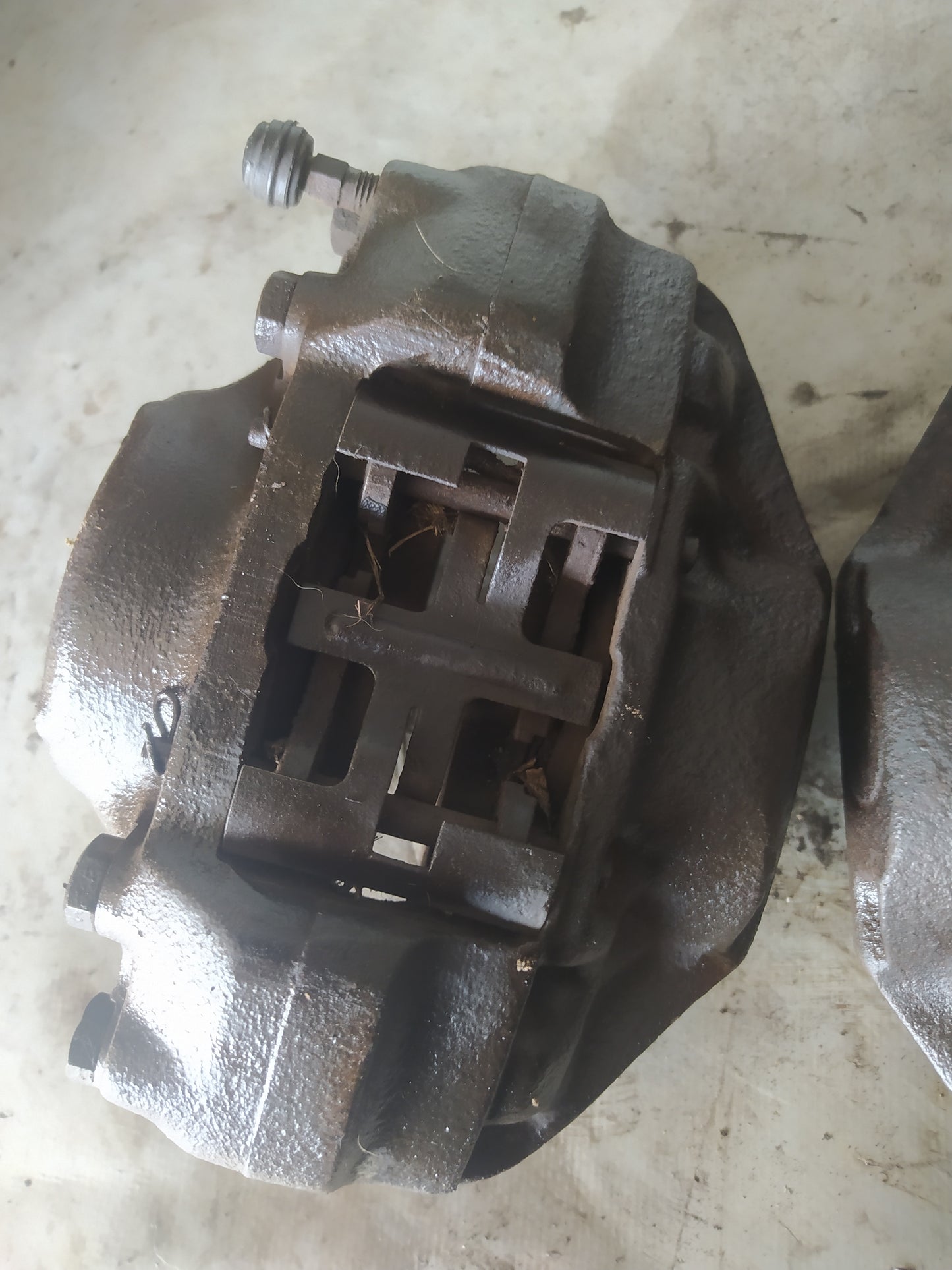 BMW E21 PINZAS DELANTERAS Y DISCOS MACIZOS PARA BMW E21 34111150253 34111150254