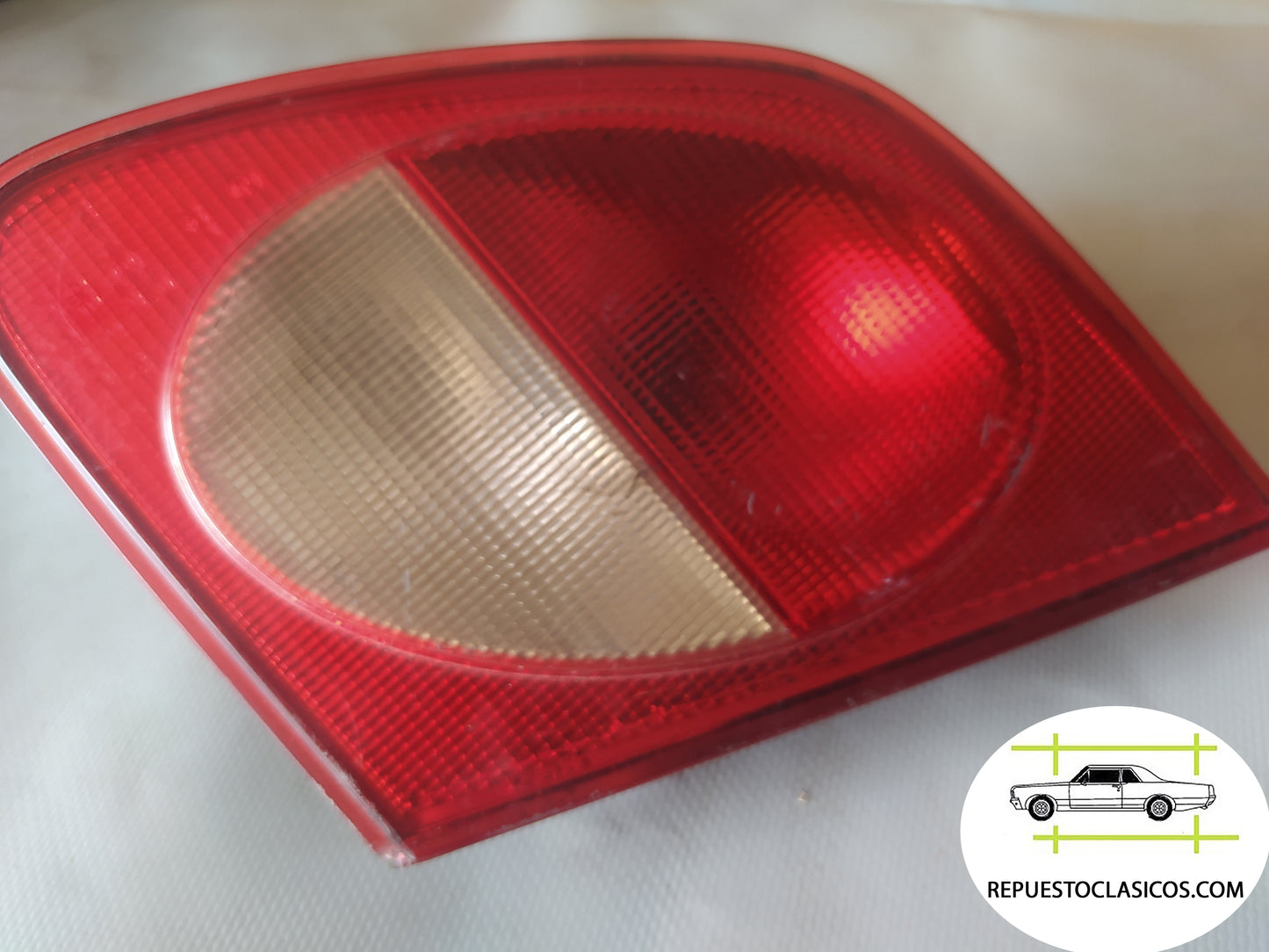 MERCEDES W210 Piloto trasero derecho A2108201264