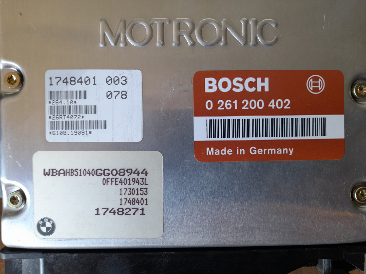 ECU BOSCH BMW  0261200402 0261 200 402  1740354