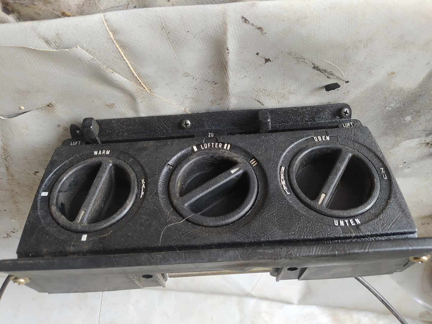 BMW E12 Fase 2 Mando calefaccion BEHR 64111363362