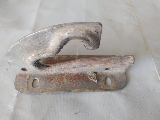 bmw E21 E12 Enganche capo 51231833191