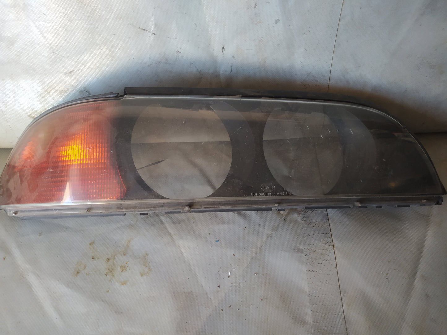 BMW E39 CUBIERTA FARO DER 63128361556