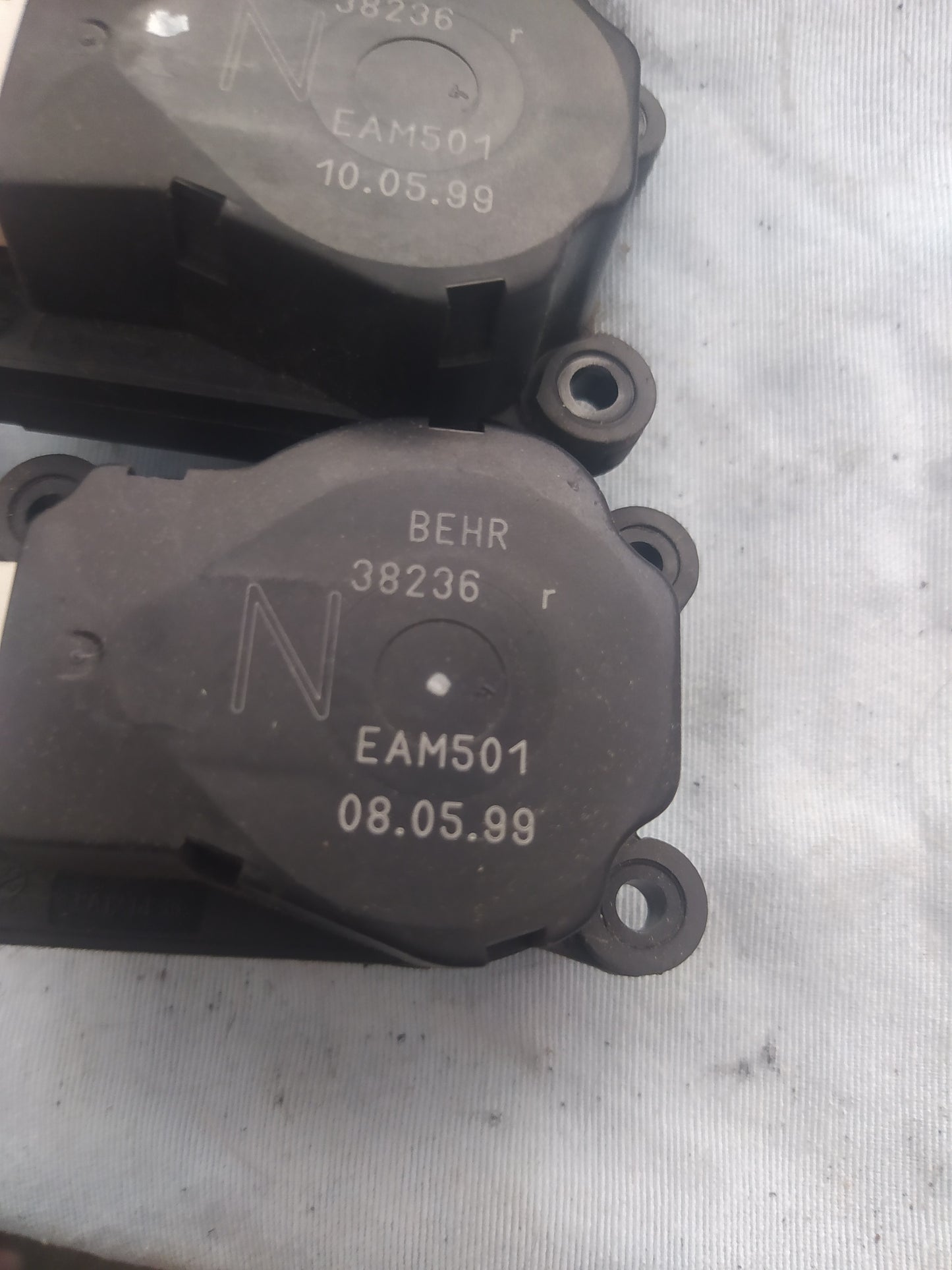 Mercedes W220 servomotor BEHR 38236R