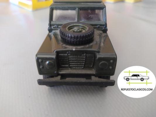 Land Rover 109 escala 1/43