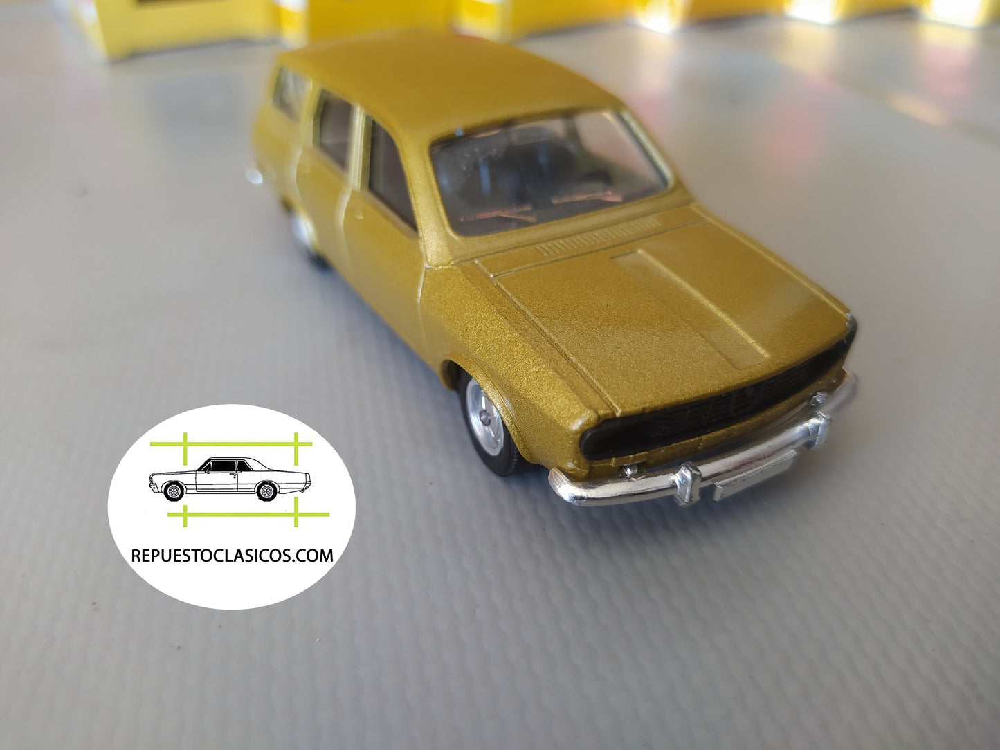 Renault 12 Break escala 1/43