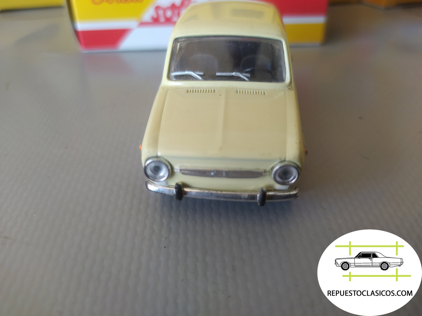 SEAT 850 1969  escala 1/43