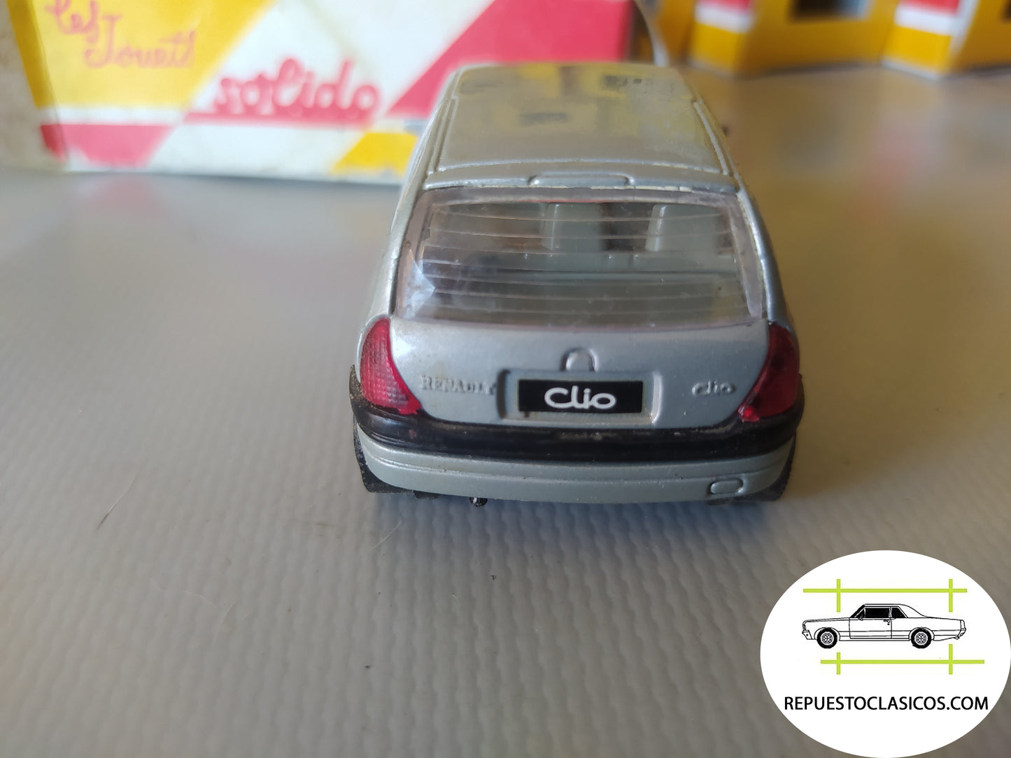 BURAGO nº78  -  Renault Clio . 1/43