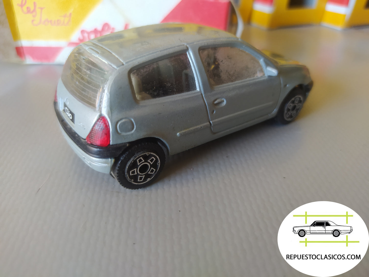 BURAGO nº78  -  Renault Clio . 1/43