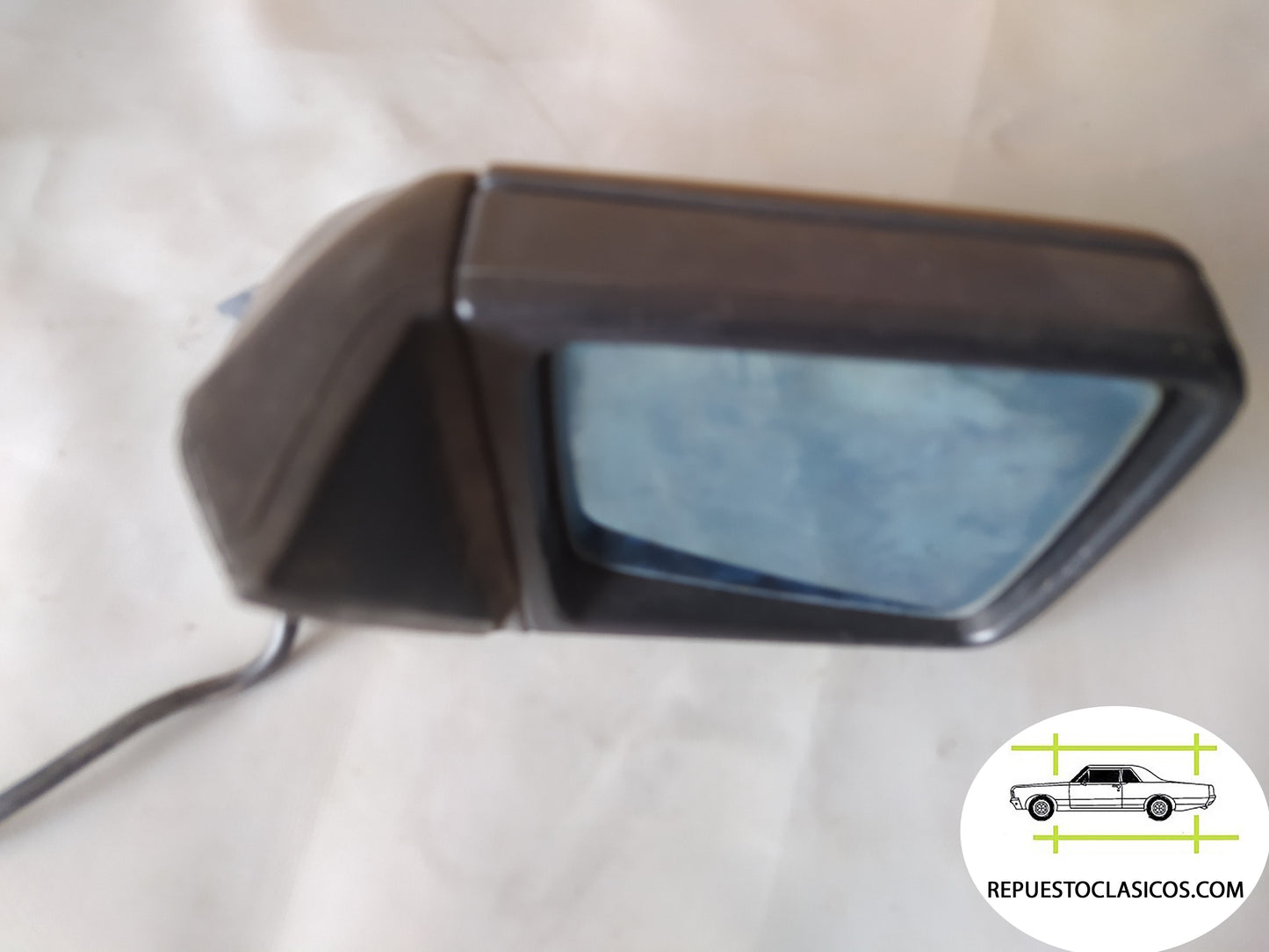 Mercedes w124 Retrovisor derecho 1248101616