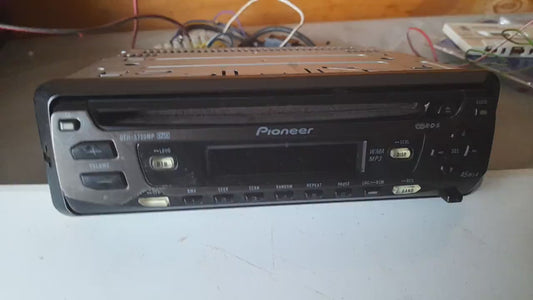 Autoradio PIONEER DEH3730 MP D4Q